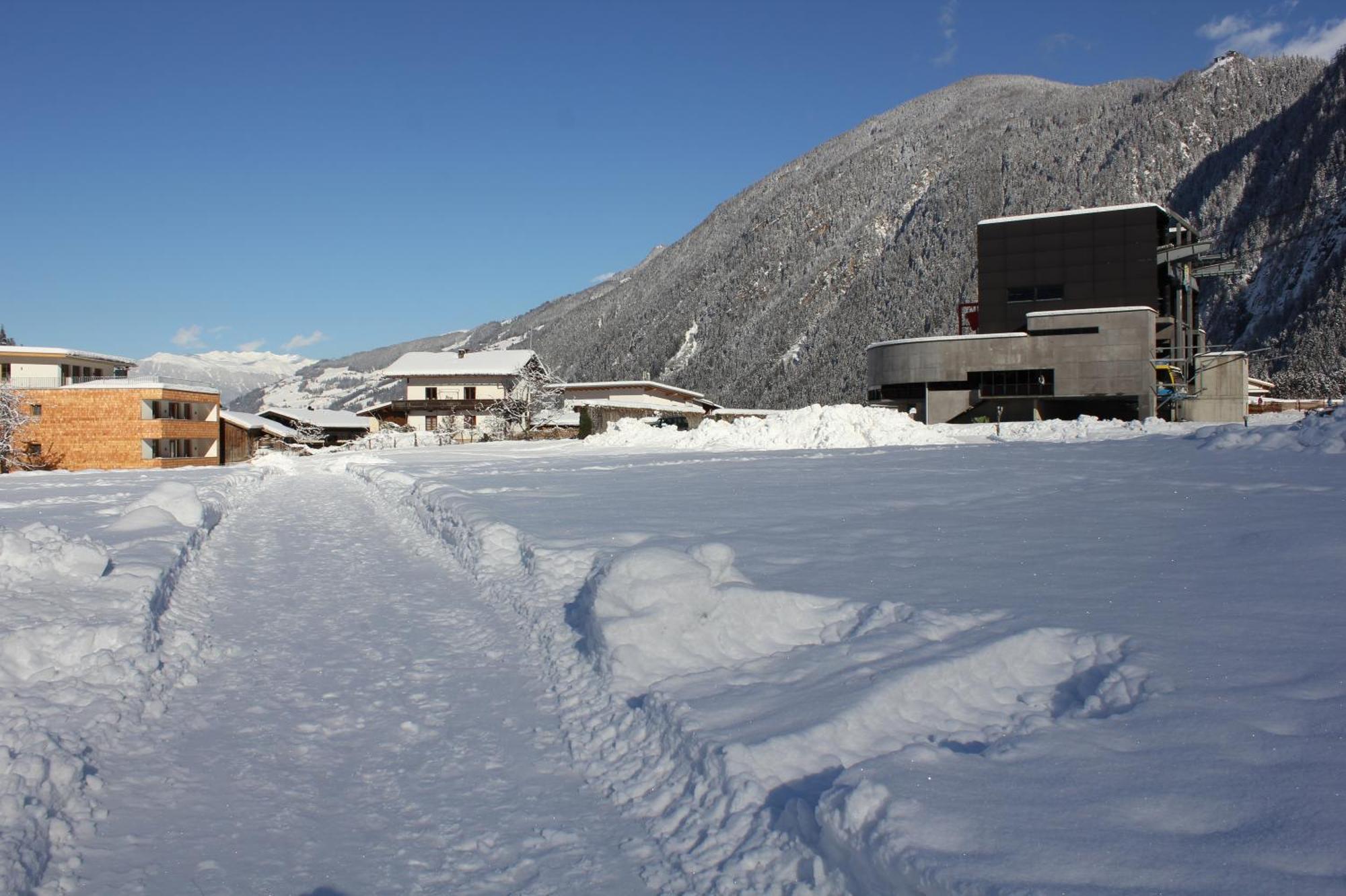 Apart Mountain Lodge マイヤーホーフェン エクステリア 写真