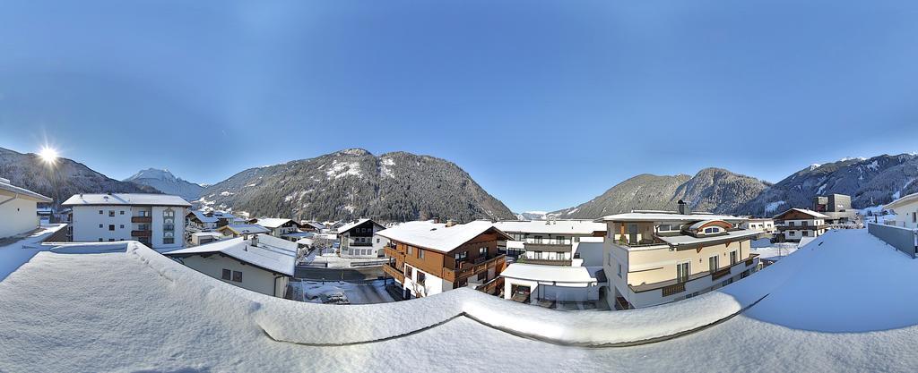 Apart Mountain Lodge マイヤーホーフェン エクステリア 写真