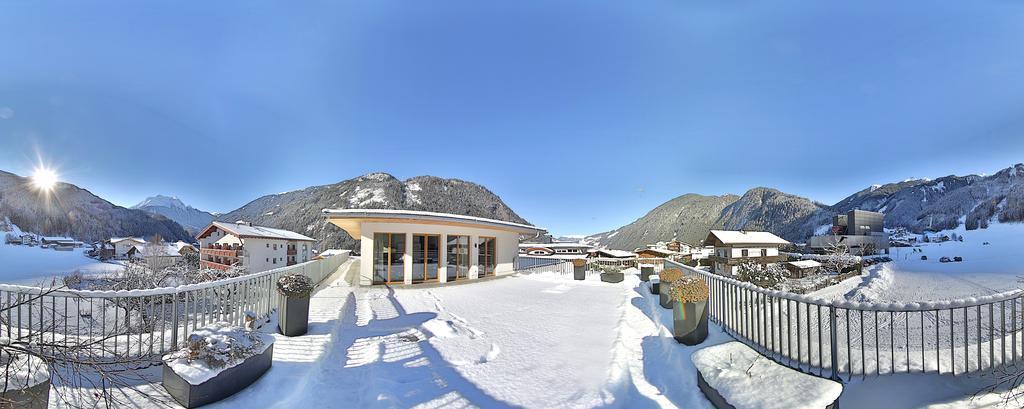 Apart Mountain Lodge マイヤーホーフェン エクステリア 写真